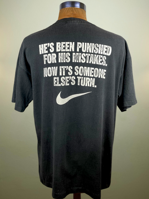 T-Shirt • 1995 • Premier League • Manchester United • Eric Cantona Official Nike T-Shirt