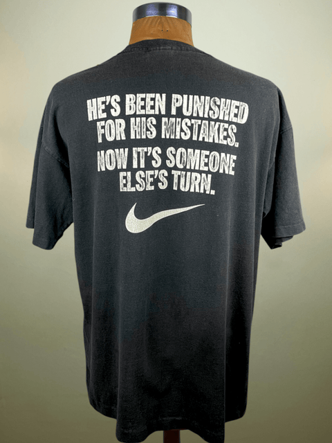 T-Shirt • 1995 • Premier League • Manchester United • Eric Cantona Official Nike T-Shirt - Calcio 90