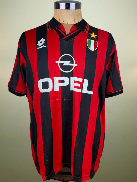 Store Shirt • AC Milan • 1996 • Lotto • Home • Marco Simone - Calcio 90