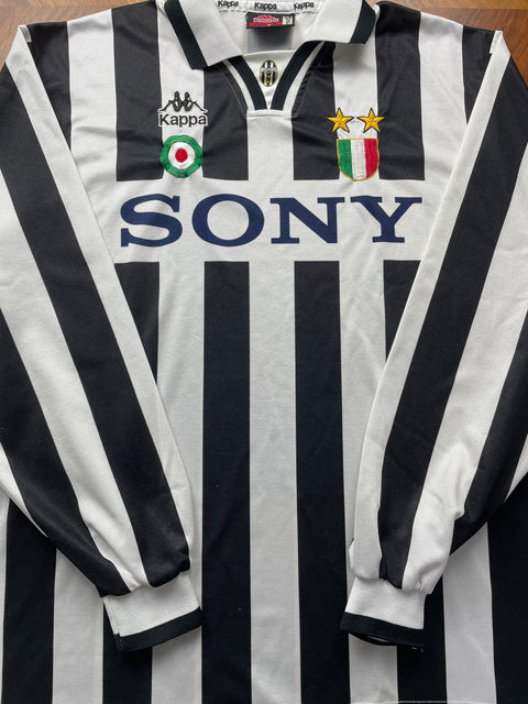 Match Shirt • Club • Juventus • 1995 • Kappa • Home • #No Number • Match Issue