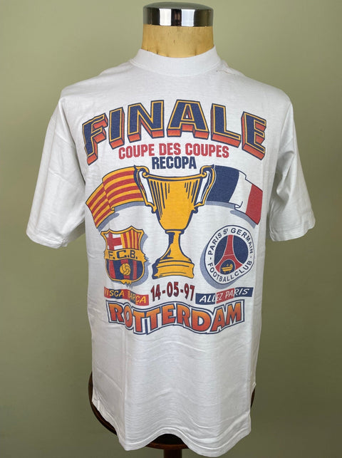 T-Shirt • 1997 • Cup Winners Cup • PSG vs Barcelona • Bootleg T-Shirt - Calcio 90