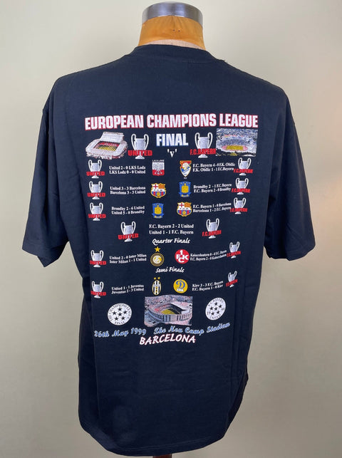 T-Shirt • 1999 • Champions League • Manchester United vs Bayern Munich • Bootleg T-Shirt - Calcio 90