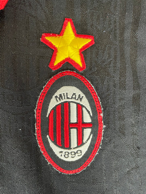 Store Shirt | AC Milan | 1997 | Lotto | Size M