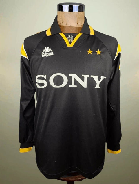 Store Shirt • Juventus • 1996 • Kappa • Size M - Calcio 90