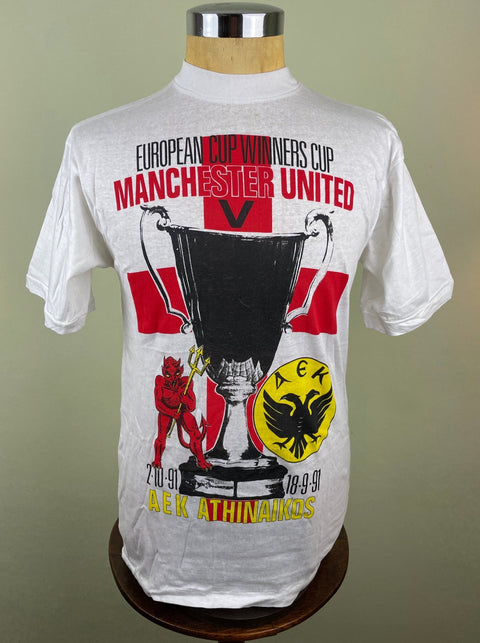 T-Shirt • 1991 • Cup Winners Cup • Man United vs AEK Athens • Bootleg T-Shirt - Calcio 90