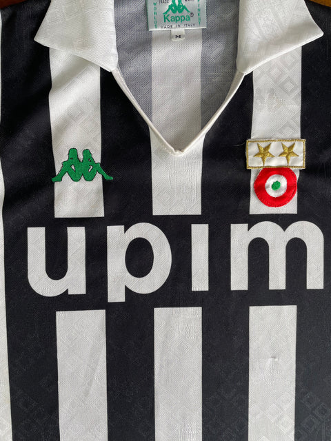 Store Shirt • Juventus • 1991 • Kappa • Size M