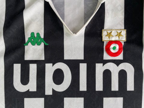 Store Shirt • Juventus • 1991 • Kappa • Size M