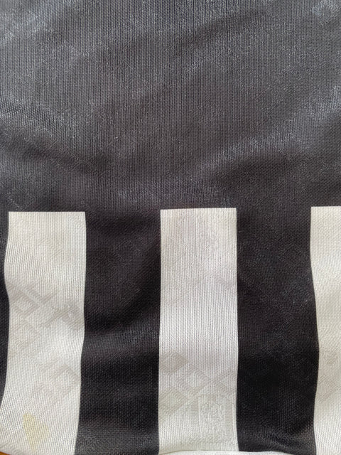Store Shirt • Juventus • 1991 • Kappa • Size M