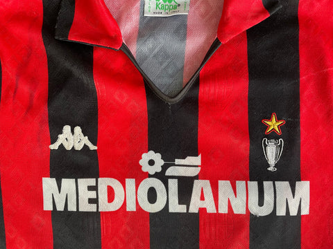 Store Shirt • AC Milan • 1989 • Kappa • Home • #8 • Frank Rijkaard • Size M