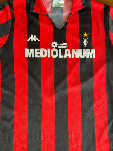 Store Shirt • AC Milan • 1989 • Kappa • Home • #8 • Frank Rijkaard • Size M