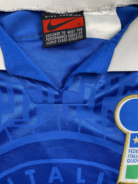 Match Shirt • National • Italia • 1995 • Nike • Home • #9 • Pierluigi Casiraghi • vs Ukraine • Euro 96 Qualifiers