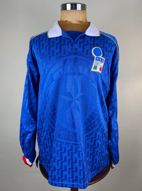 Match Shirt • National • Italia • 1995 • Nike • Home • 11 • Fabrizio Ravanelli • vs Ukraine • Euro 96 Qualifiers - Calcio 90
