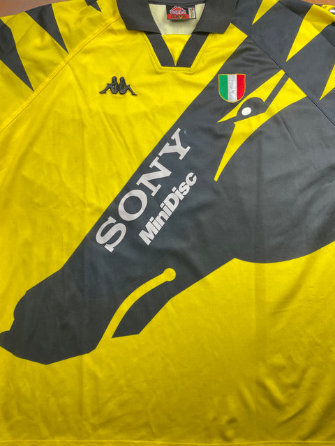 Match Shirt • Club • Juventus • 1996 • Kappa • Keeper • #1 • Angelo Peruzzi • Champions League • Match Worn