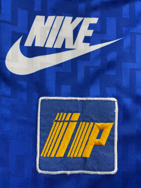 Player Issue Training • Italia • 1995 • Nike Training Top