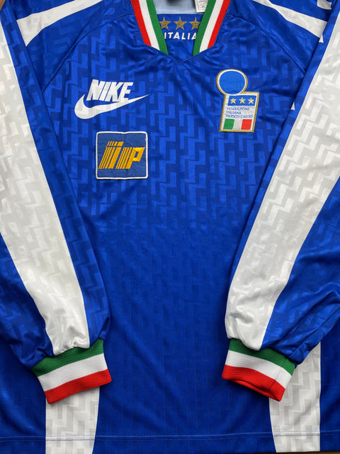 Player Issue Training • Italia • 1995 • Nike Training Top