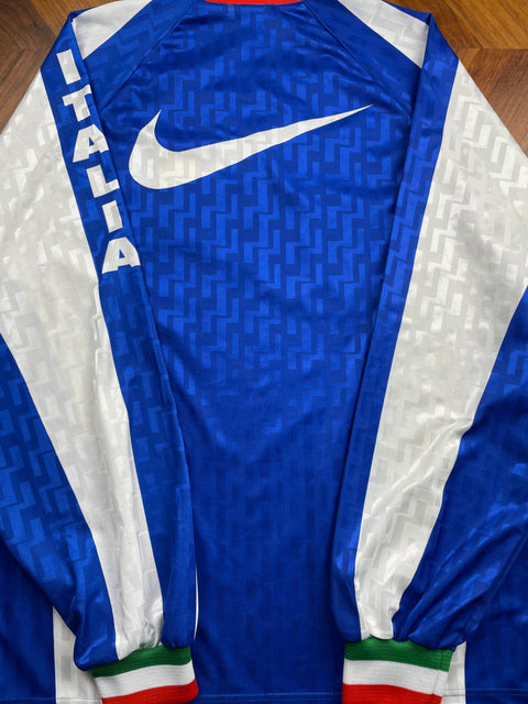 Player Issue Training • Italia • 1995 • Nike Training Top