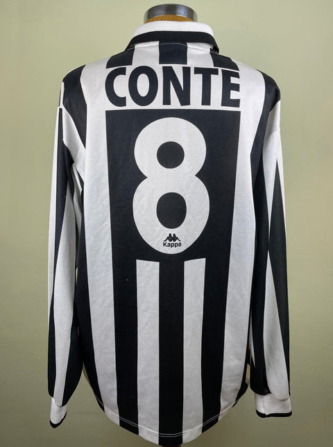 Match Shirt • Club • Juventus • 1995 • Kappa • Home • 8 • Antonio Conte • vs Cagliari - Calcio 90