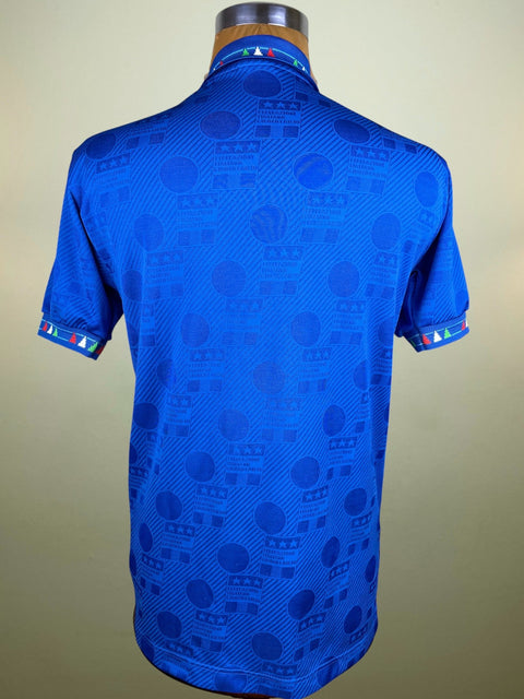 Store Shirt • Italia • 1994 • Diadora • Home • Size M - Calcio 90