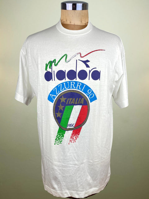 T-Shirt • 1990 • World Cup 90 • Italia • Azzurri 90 Diadora Official T-Shirt • Size XL - Calcio 90