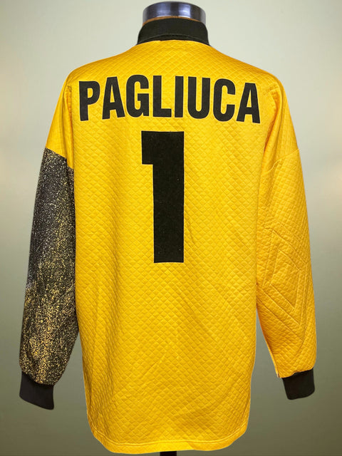 Yellow and black Inter Milan 1995/96 Goalkeeper jersey with Umbro branding and Pagliuca 1 in black flock across the back, match worn by Gianluca Pagliuca against Padova.