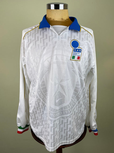 Match Shirt • National • Italia • 1995 • Nike • Away • 10 • Gianfranco Zola • vs Ukraine • Euro 96 Qualifiers - Calcio 90