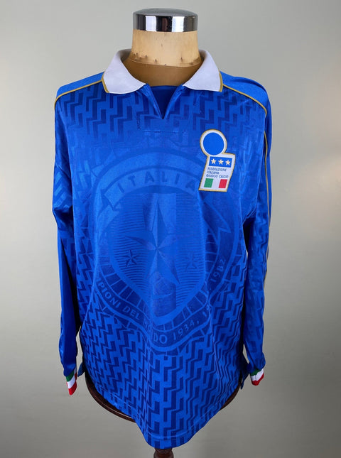 Match Shirt • National • Italia • 1995 • Nike • Home • 5 • Paolo Maldini • vs Estonia • Euro 96 Qualifiers - Calcio 90