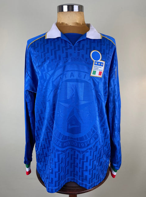 Match Shirt • National • Italia • 1995 • Nike • Home • 8 • Demetrio Albertini • vs Lithuania • Euro 96 Qualifiers - Calcio 90