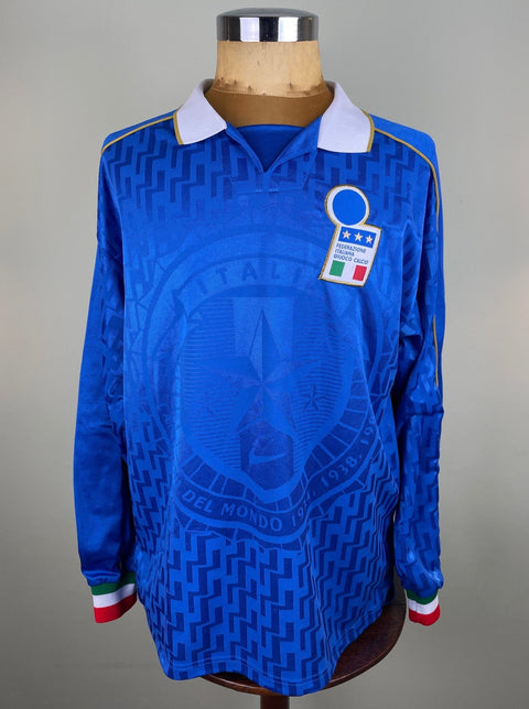 Match Shirt • National • Italia • 1995 • Nike • Home • 6 • Alessandro Costacurta • vs Wales • Friendly - Calcio 90