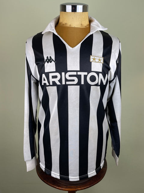 Store Shirt • Juventus • 1988 • Limited Edition • Kappa