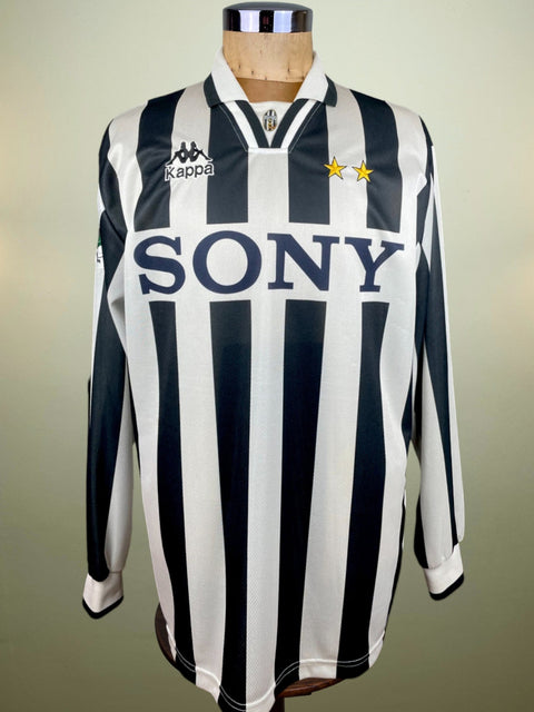 Jersey | Club | Juventus | 1996 | Paolo Montero | Matchworn