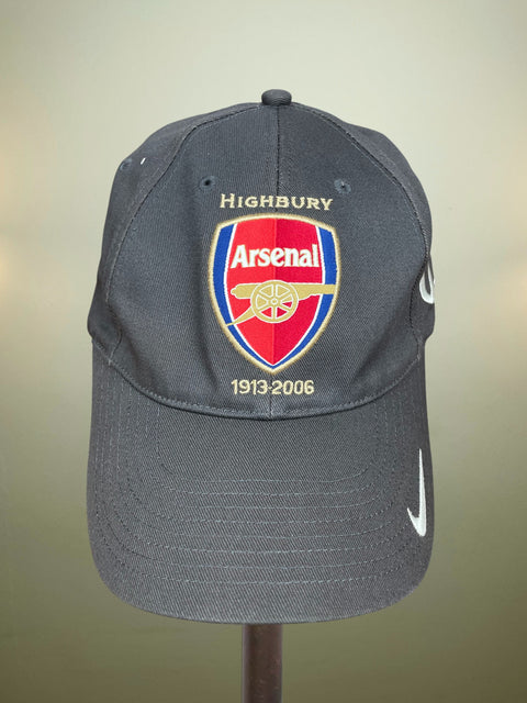 Store Memorabilia • Hat • Arsenal • 2006 • Official Nike Goodbye Highbury Baseball Cap