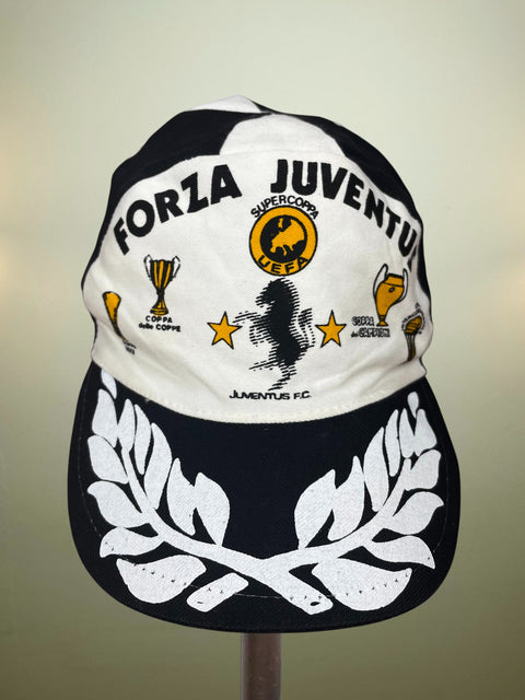 Store Memorabilia • Hat • Juventus • 1977 • Bootleg Baseball Cap