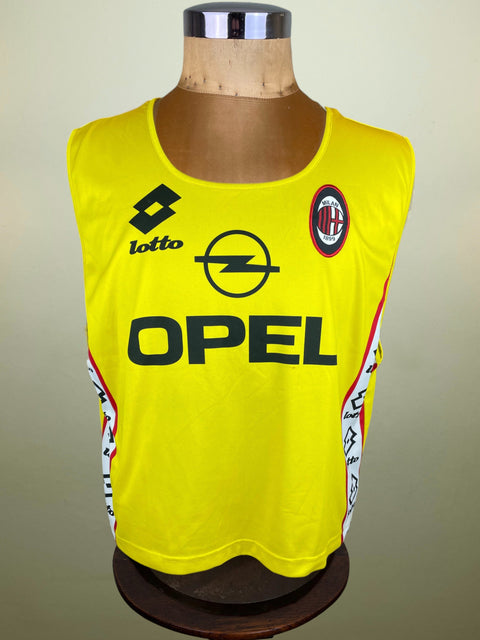 Player Issue Training • AC Milan • 1996 • Lotto Bib