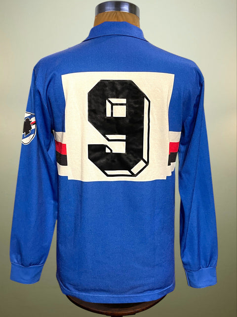 Blue Sampdoria 1989-90 jersey with number 9 on a mannequin against a neutral background