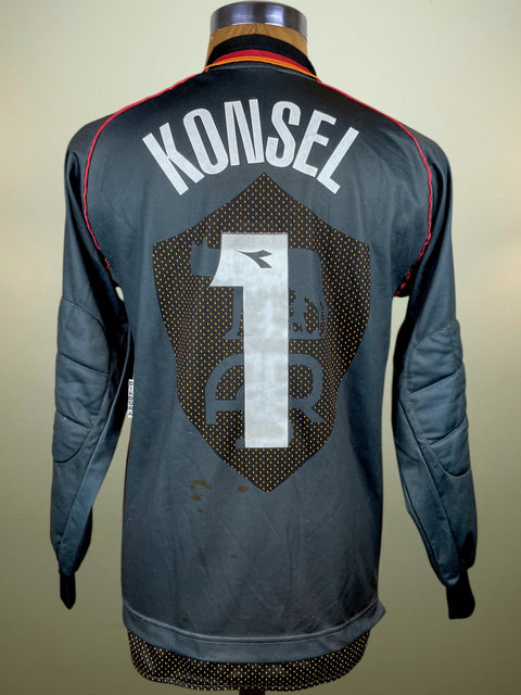 Gray AS Roma Keeper Top with 'KONSEL' and number '1' on a mannequin against a beige background