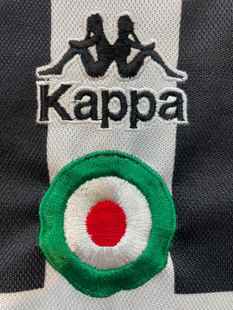 Match Shirt • Club • Juventus • 1995 • Kappa • Home • #23 • Juan Pablo Sorín • Match Worn 