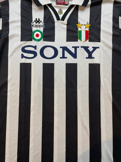 Match Shirt • Club • Juventus • 1995 • Kappa • Home • #23 • Juan Pablo Sorín • Match Worn 