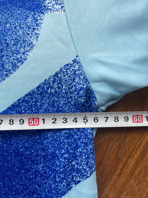 Player Issue Training • Italia • 1992 • Diadora • #8 • Training Top 