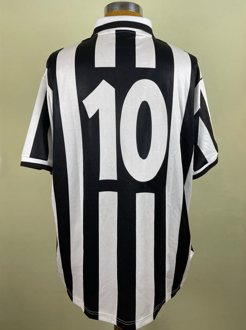 Jersey | Club | Juventus | 1994 | Roberto Baggio | Matchworn