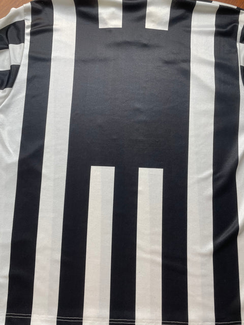 Store Shirt • Juventus • 1994 • Kappa • Home • Size M