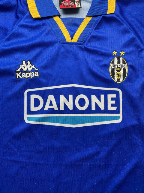 Store Shirt • Juventus • 1994 • Kappa • Away • Size XL