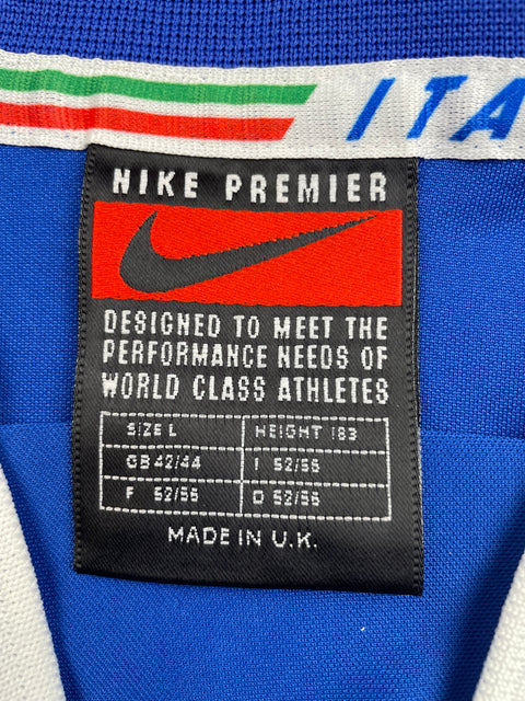 Match Shirt • National • Italia • 1996 • Nike • Home • #16 • Roberto Di Matteo • Match Prepared 