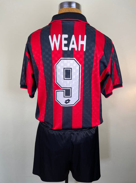 Jersey | Club | AC Milan | 1995 | George Weah | Matchworn