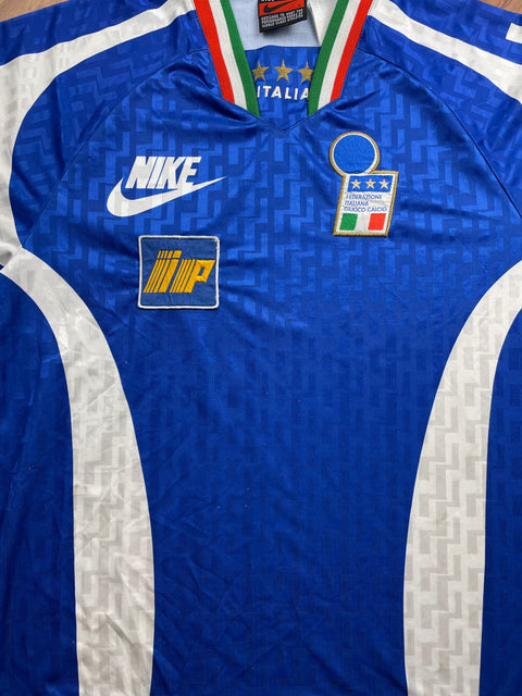 Player Issue Training • Italia • 1995 • Training Top Player Issue 
