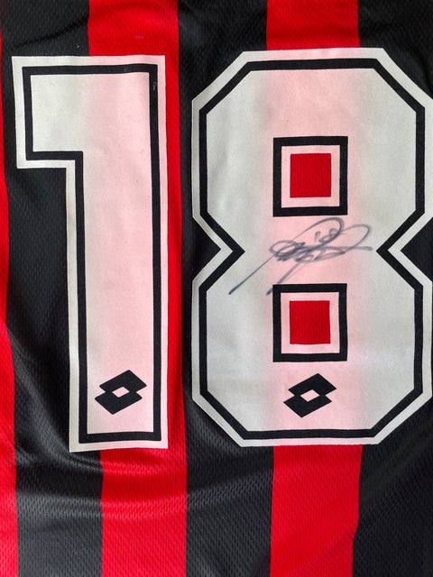 Jersey | Club | AC Milan | 1996 | Roberto Baggio | vs Monza | Signed