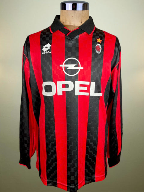 Match Shirt • Club • AC Milan • 1995 • Lotto • Home • #4 • Demetrio Albertini • vs Cagliari
