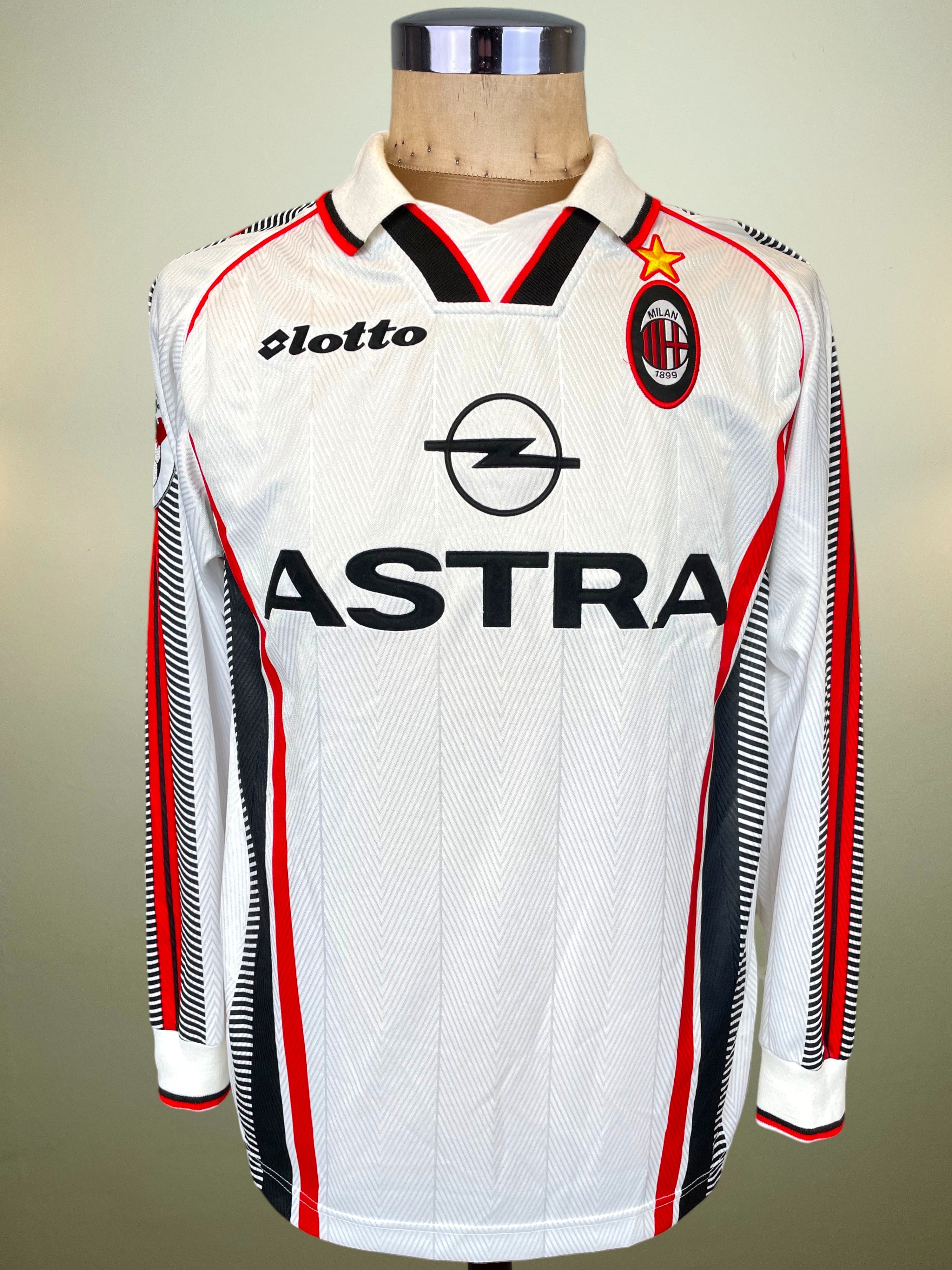 AC Milan 1997/98 Away – Match-Worn Shirt – Marcel Desailly