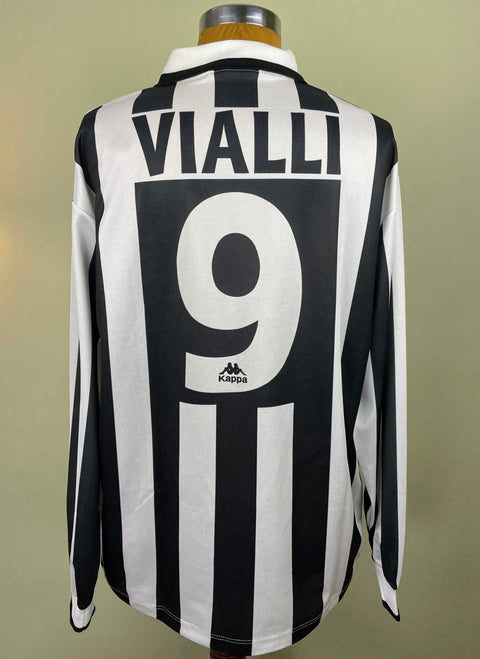 A long-sleeved black and white striped Juventus match worn 1995-96 jersey with the number 9 and the name 'Vialli' printed on the back.