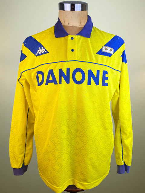 Store Shirt • Juventus • 1993 • Kappa • Away • Size L 