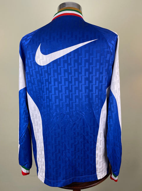 Player Issue Training • Italia • 1995 • Training Top Player Issue